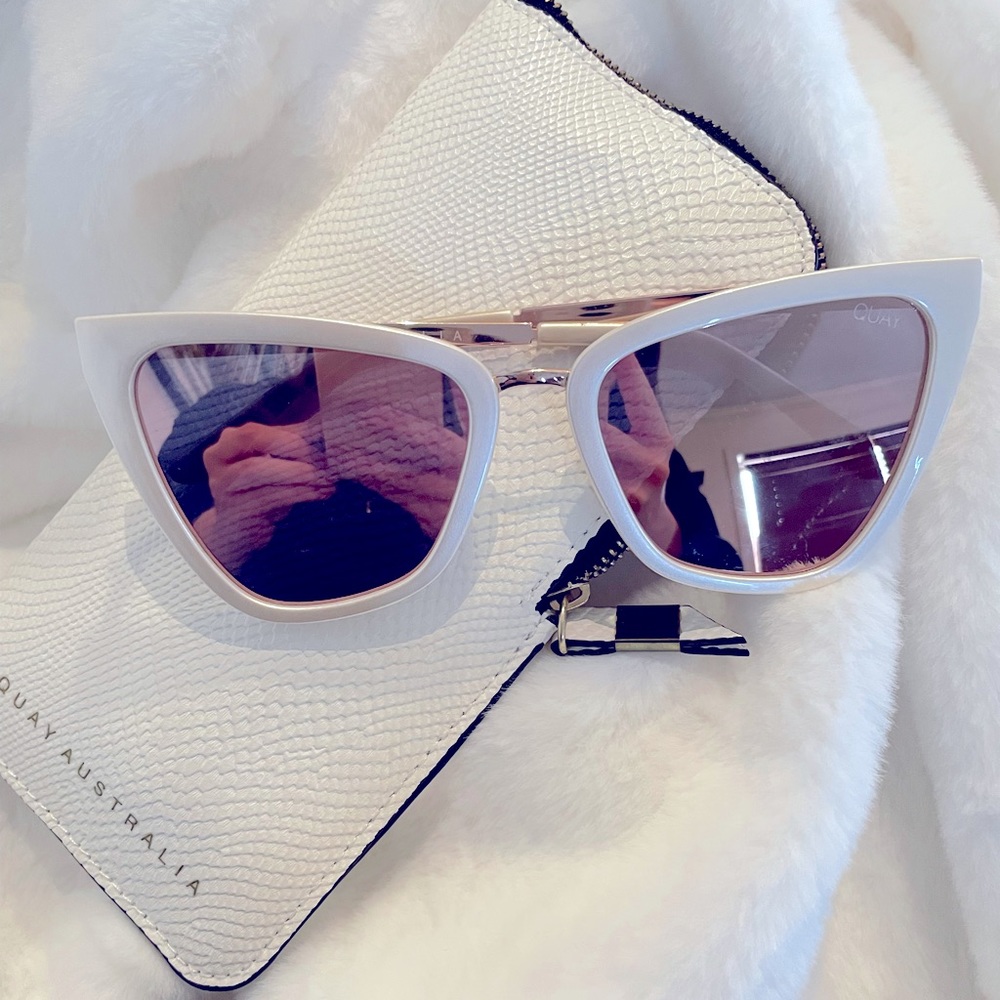 QUAY RETRO CAT EYE SUNGLASSES